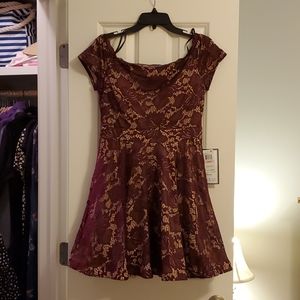 NWT B.Darlin Cap-sleeve Dress